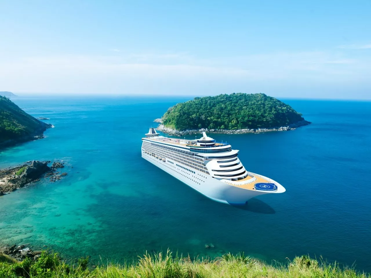 Cruise Ship Cruise Ship